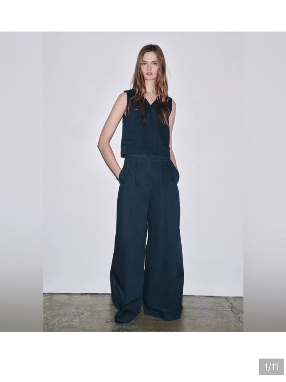 Zara✨ZW Collection Navy Pleated Wide-Leg Trousers